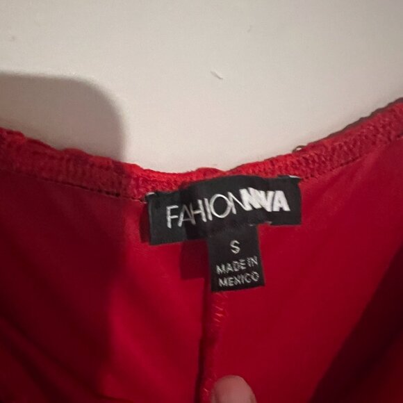 Fashion Nova red lace maxi dress small - Picture 12 of 14